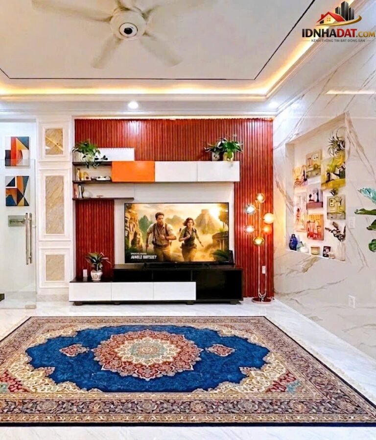 [Đánh Giá Bất Động Sản Sổ Đỏ] Nhà hẻm ô tô Ba Tháng Hai, Quận 10 – Căn hộ dịch vụ 80m2, pháp lý sổ đỏ rõ ràng