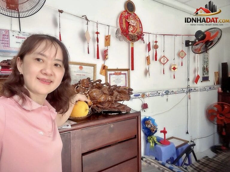 [Đánh Giá Bất Động Sản Sổ Đỏ] Nhà phố thổ cư có sổ đỏ tại Đường Xóm Chiếu, Quận 10, TP HCM – Vị trí đắc địa, pháp lý rõ ràng