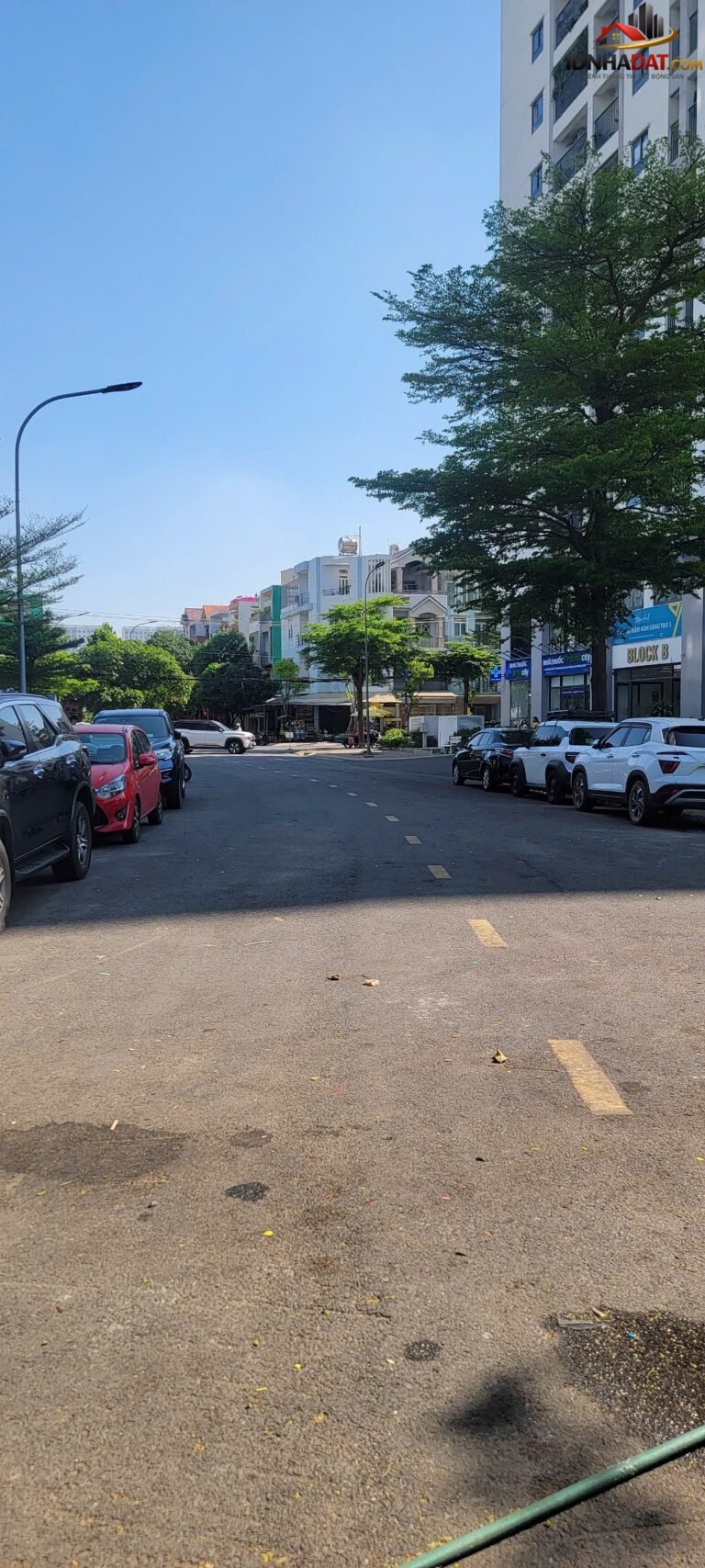 [Đánh Giá Bất Động Sản Sổ Đỏ] Căn Hộ Dịch Vụ 150m2 Tại Phường Tân Thới Nhất, Quận 12 – Tiềm Năng Khai Thác Cao