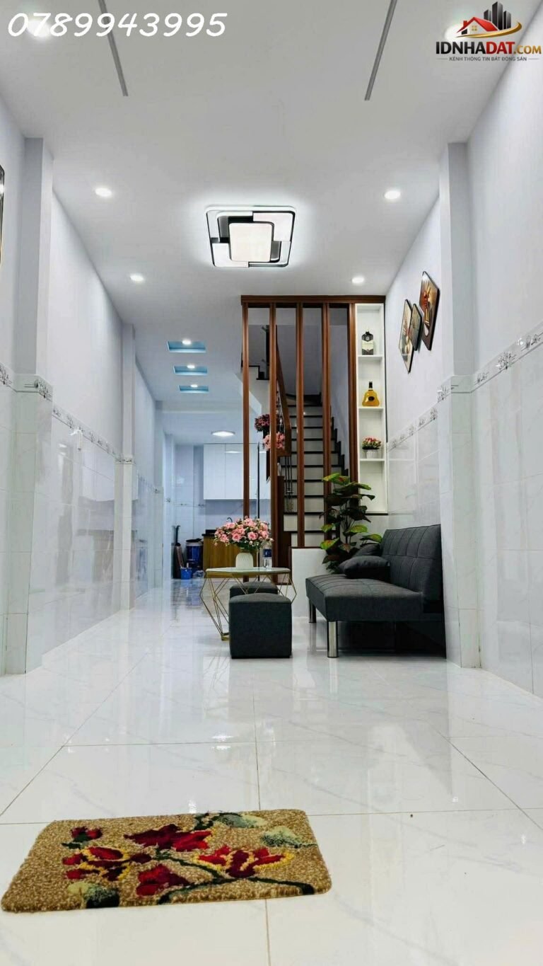 [Đánh Giá Bất Động Sản Sổ Đỏ] Nhà phố 2 tầng Đường Cách Mạng Tháng Tám, Quận 3 – Sổ đỏ chính chủ