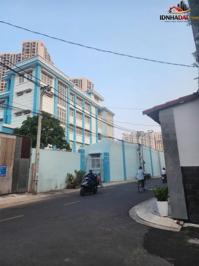 [Review Nhà Đất Sổ Đỏ] Lô góc 2 mặt tiền đường nhựa 12m tại Quận 8, TP Hồ Chí Minh – Pháp lý sổ đỏ rõ ràng