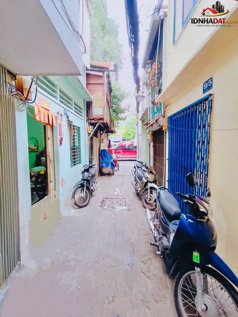 [Review Nhà Đất Sổ Đỏ] Nhà phố 1 trệt 2 lầu tại Đường Lê Đại Hành, Quận 11, HCM – Pháp lý rõ ràng, vị trí đắc địa