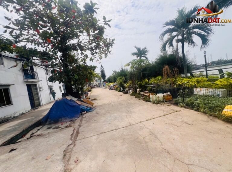 [Đánh Giá Bất Động Sản Sổ Đỏ] Nhà Mặt Tiền Hẻm 2MT 88m2, Giá 3.2 Tỷ, Vị Trí Thuận Lợi Tại Nhà Bè