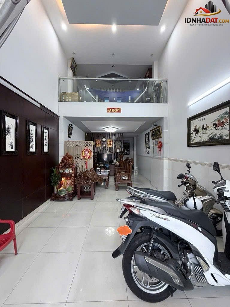 [Đánh Giá Bất Động Sản Sổ Đỏ] Nhà mặt tiền Đỗ Nhuận, Tân Phú – Cơ hội kinh doanh đắc địa với sổ đỏ