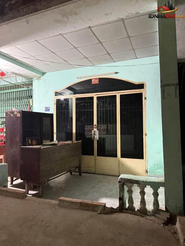 [Đánh Giá Bất Động Sản Sổ Đỏ] Nhà mặt tiền Đông Hưng Thuận 23, Quận 12 – Vị trí tiềm năng với sổ đỏ rõ ràng