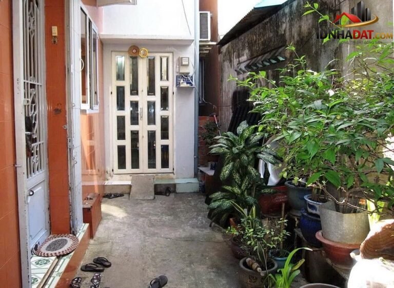 [Review Nhà Đất Sổ Đỏ] Nhà phố Quận 4, TP.HCM – Vị trí an ninh, pháp lý sổ đỏ rõ ràng