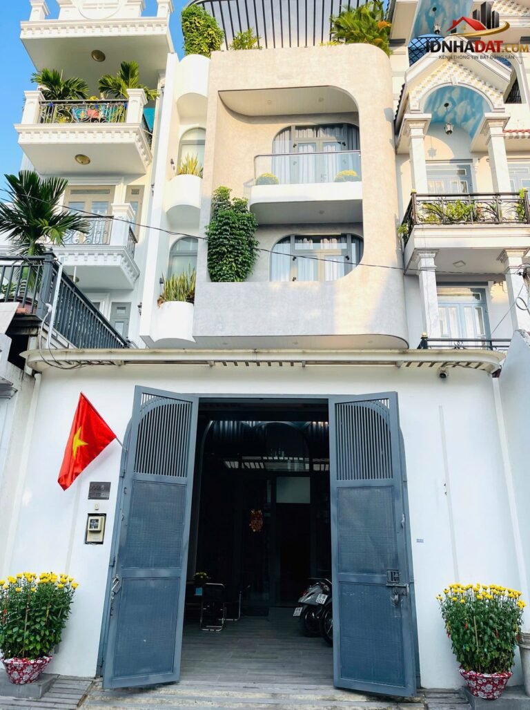 [Đánh Giá Bất Động Sản Sổ Đỏ] Nhà phố thổ cư có sổ đỏ tại Bình Trị Đông A, Quận Bình Tân, TP.HCM với vị trí đắc địa và pháp lý rõ ràng