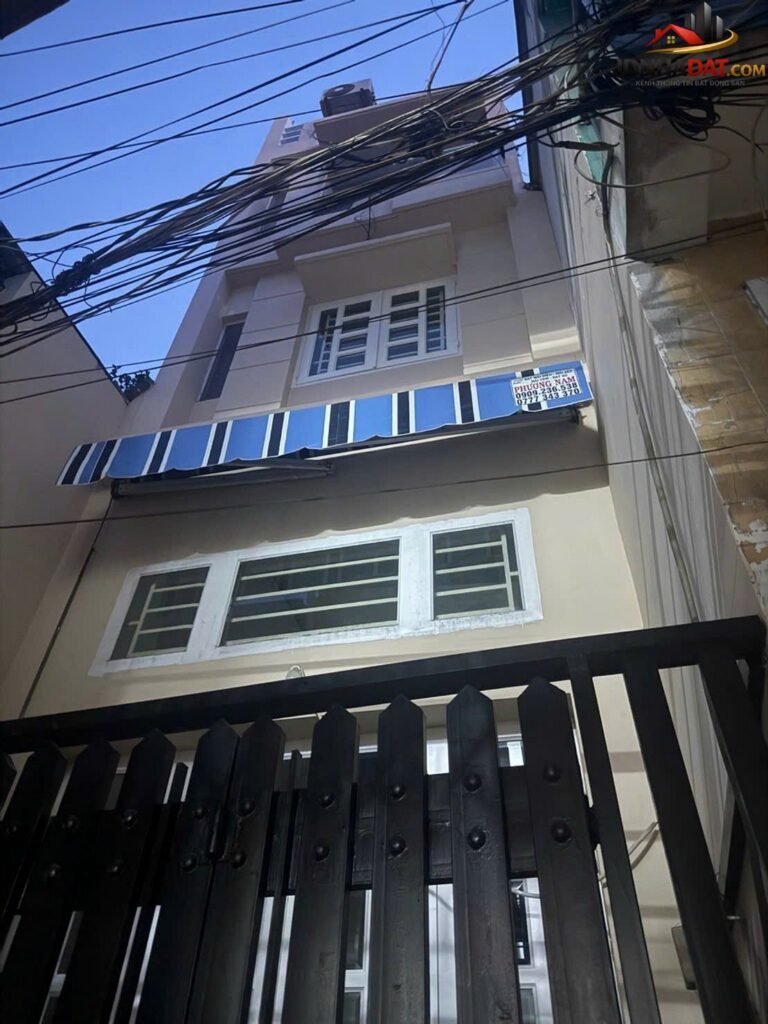 [Đánh Giá Bất Động Sản Sổ Đỏ] Nhà Phố 4 Tầng Tại Tân Thuận Đông, TP Hồ Chí Minh – Lợi Thế Pháp Lý Sổ Đỏ