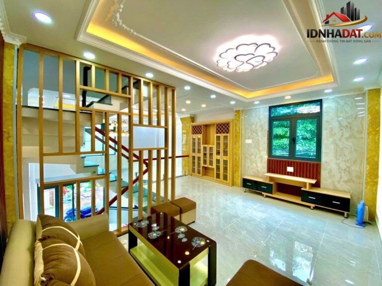[Đánh Giá Bất Động Sản Sổ Đỏ] Nhà Phố 4 Lầu Đường Cây Keo, Quận Thủ Đức – Vị Trí Đắc Địa, Sổ Đỏ Rõ Ràng