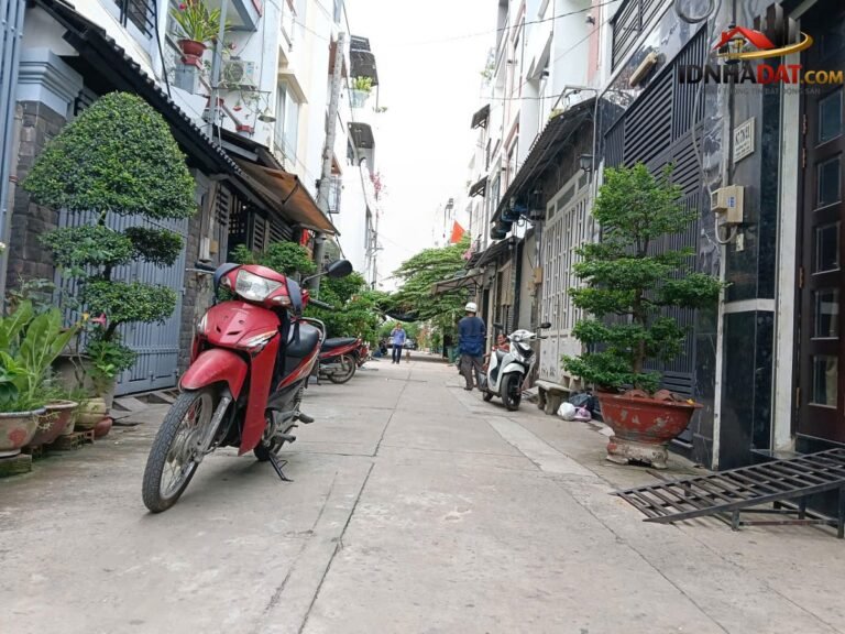 [Đánh Giá Bất Động Sản Sổ Đỏ] Nhà phố 92m2 tại Bình Hưng Hòa, Quận Tân Phú, TP.HCM – Vị trí đắc địa gần Aeon Tân Phú