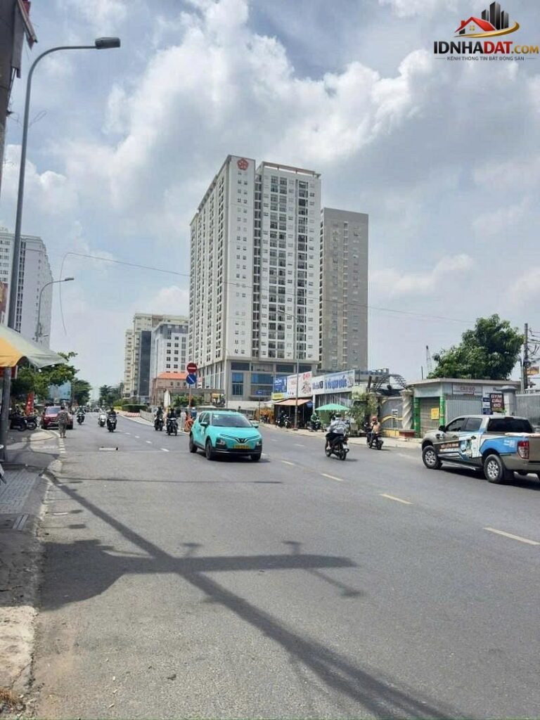 [Đánh Giá Bất Động Sản Sổ Đỏ] Nhà phố 2 mặt tiền Nguyễn Xí, Bình Thạnh: Vị trí đắc địa, pháp lý sổ đỏ rõ ràng