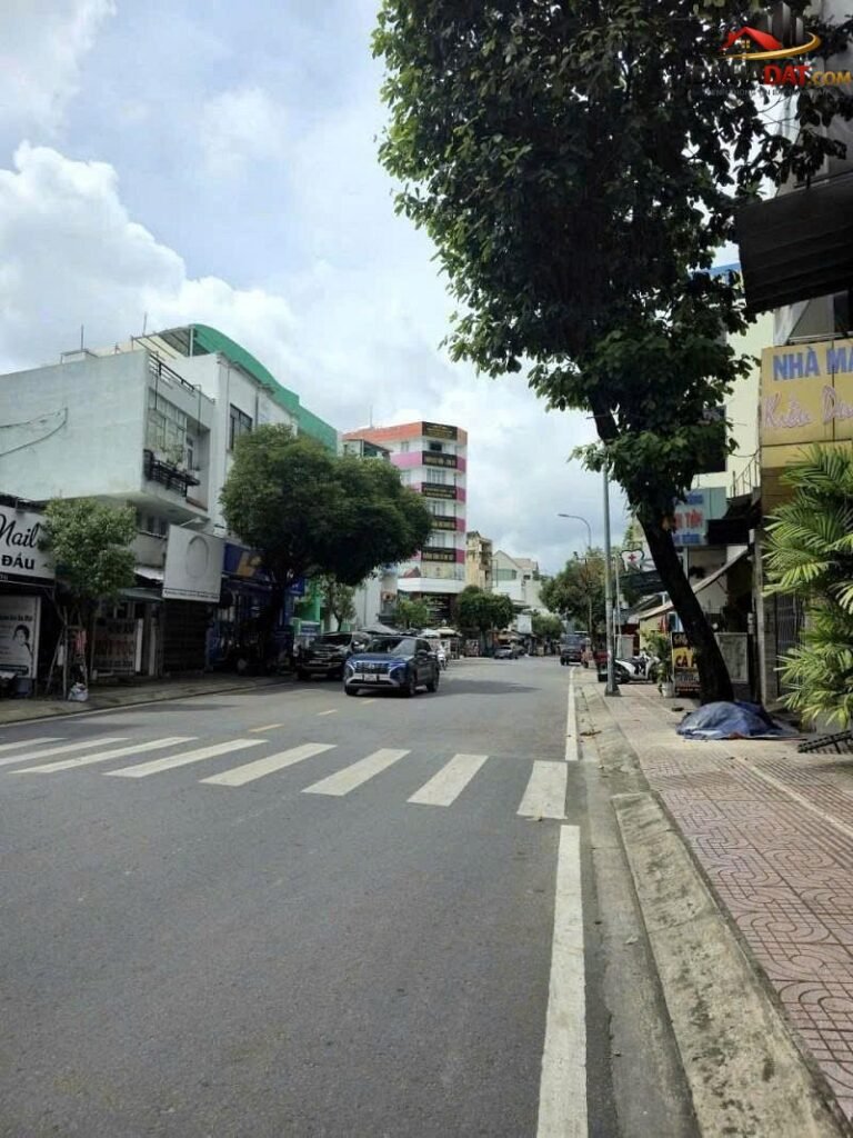 [Đánh Giá Bất Động Sản Sổ Đỏ] Nhà mặt tiền 3 tầng Gò Dầu, Quận Tân Phú – Tiềm năng cho thuê cao và pháp lý rõ ràng