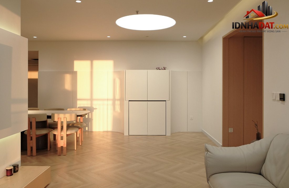 Căn hộ 130m² ở Hà Nội đóng cửa 24/7 vẫn ngập oxy tươi bảo vệ ba thế hệ- Ảnh 1. Căn hộ 130m² ở Hà Nội đóng cửa 24/7 vẫn ngập oxy tươi bảo vệ ba thế hệ- Ảnh 1.