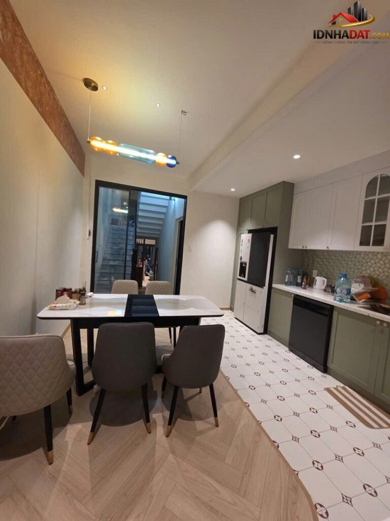 [Đánh Giá Bất Động Sản Sổ Đỏ] Nhà phố Tô Hiến Thành, Quận 10: Vị trí đắc địa, pháp lý rõ ràng, tiềm năng khai thác cao