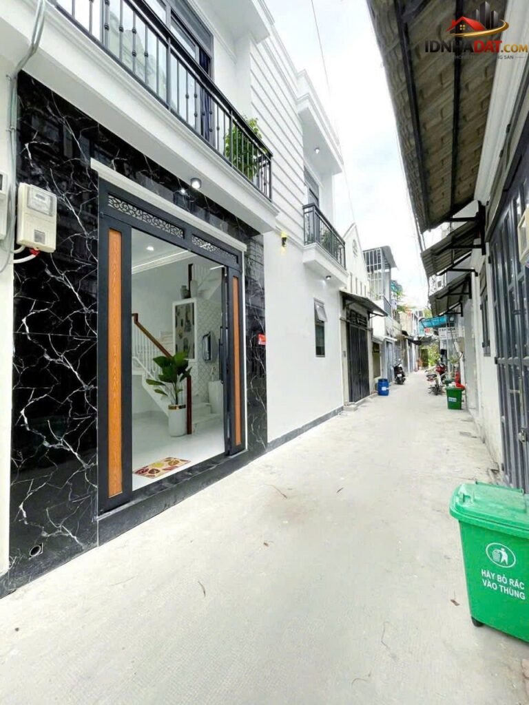 [Đánh Giá Bất Động Sản Sổ Đỏ] Nhà phố hiện đại 1 lầu tại Đường 4, Hiệp Thành, Quận 12, TP.HCM – Pháp lý rõ ràng với sổ đỏ