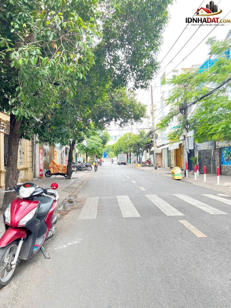 [Đánh Giá Bất Động Sản Sổ Đỏ] Nhà 3 tầng mặt tiền Trần Nguyên Hãn, Quận 8 – Vị trí đắc địa và pháp lý rõ ràng