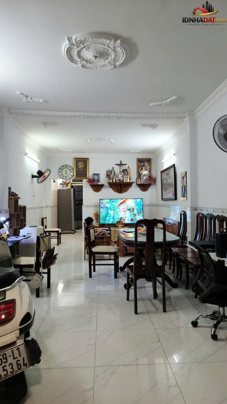 [Đánh Giá Bất Động Sản Sổ Đỏ] Nhà riêng 2 mặt tiền tại Đông Hưng Thuận, Quận 12 – Pháp lý rõ ràng với sổ đỏ