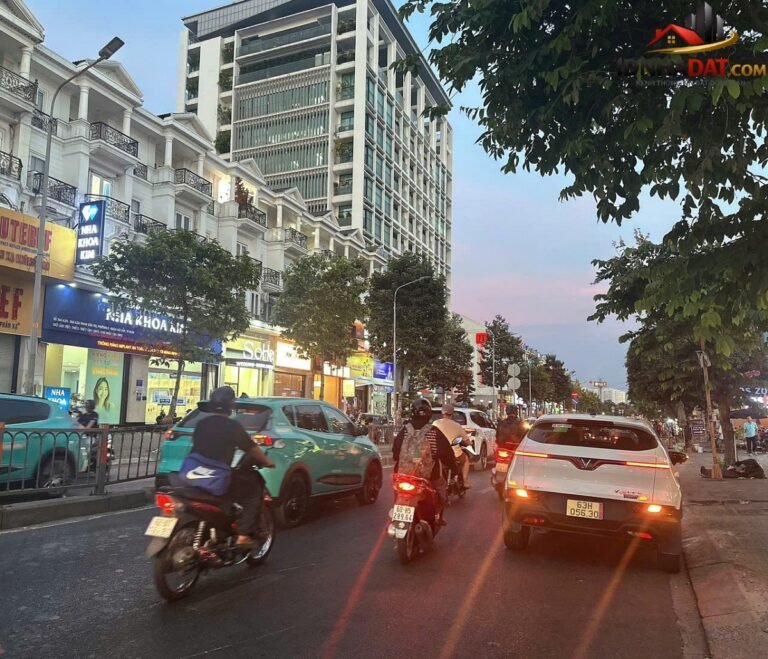 [Đánh Giá Bất Động Sản Sổ Đỏ] Khách sạn 5 lầu 13 phòng tại Đường Phan Văn Trị, Gò Vấp – Tiềm năng sinh lời cao