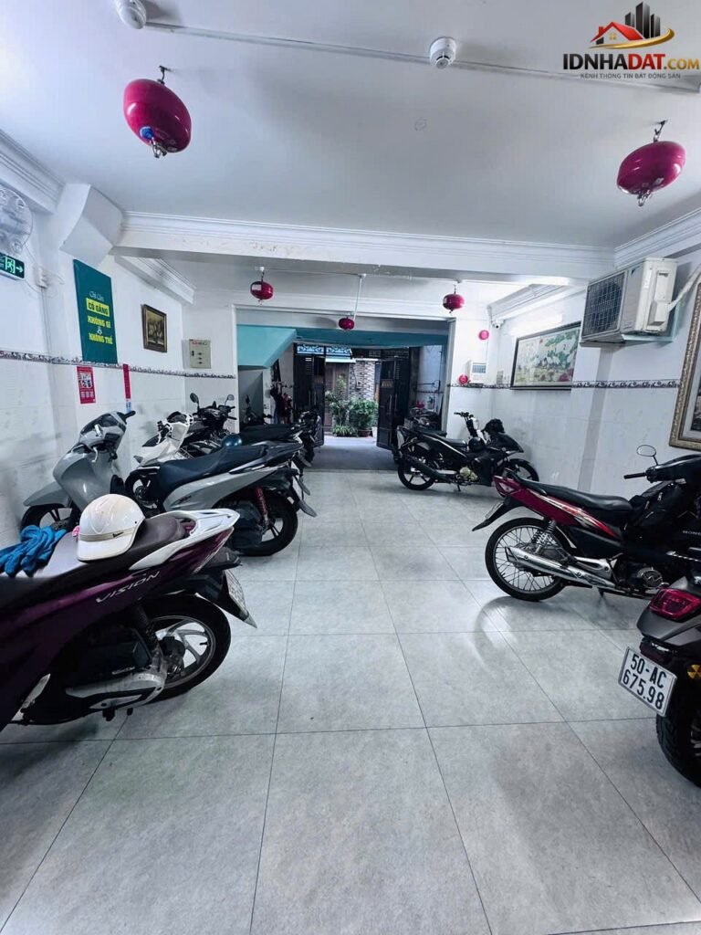 [Review Nhà Đất Sổ Đỏ] Nhà phố 4 lầu tại hẻm 679 Quang Trung, Quận 11 – Đầu tư sinh lời với 13 phòng cho thuê