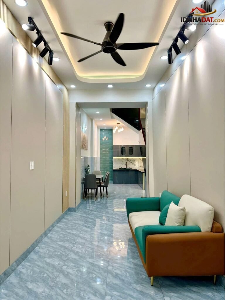 [Đánh Giá Bất Động Sản Sổ Đỏ] Nhà mặt tiền kinh doanh 54m2 tại Chánh Hưng, Quận 8 – Pháp lý sổ đỏ rõ ràng