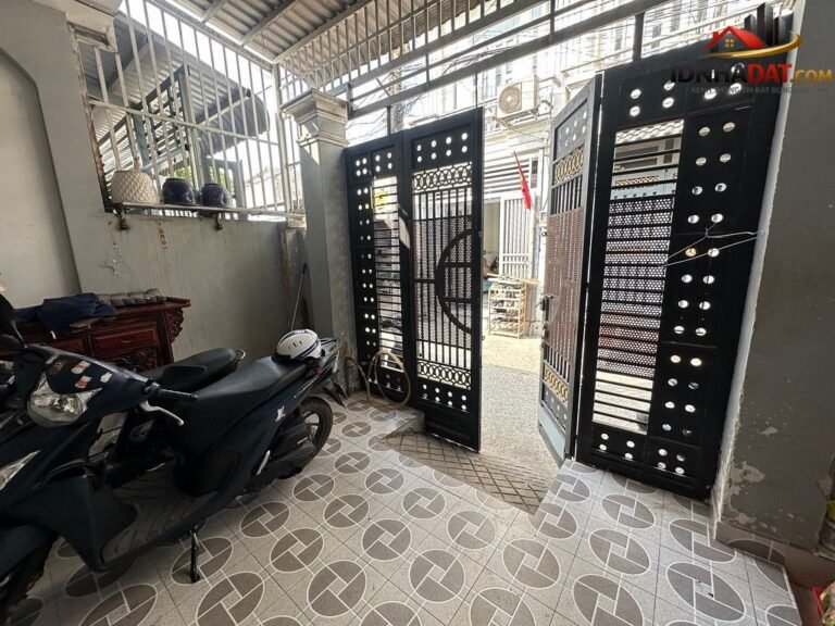 [Đánh Giá Bất Động Sản Sổ Đỏ] Nhà đất thổ cư có sổ đỏ tại Đường Dương Thị Mười, Quận 12 – Vị trí trung tâm, pháp lý rõ ràng