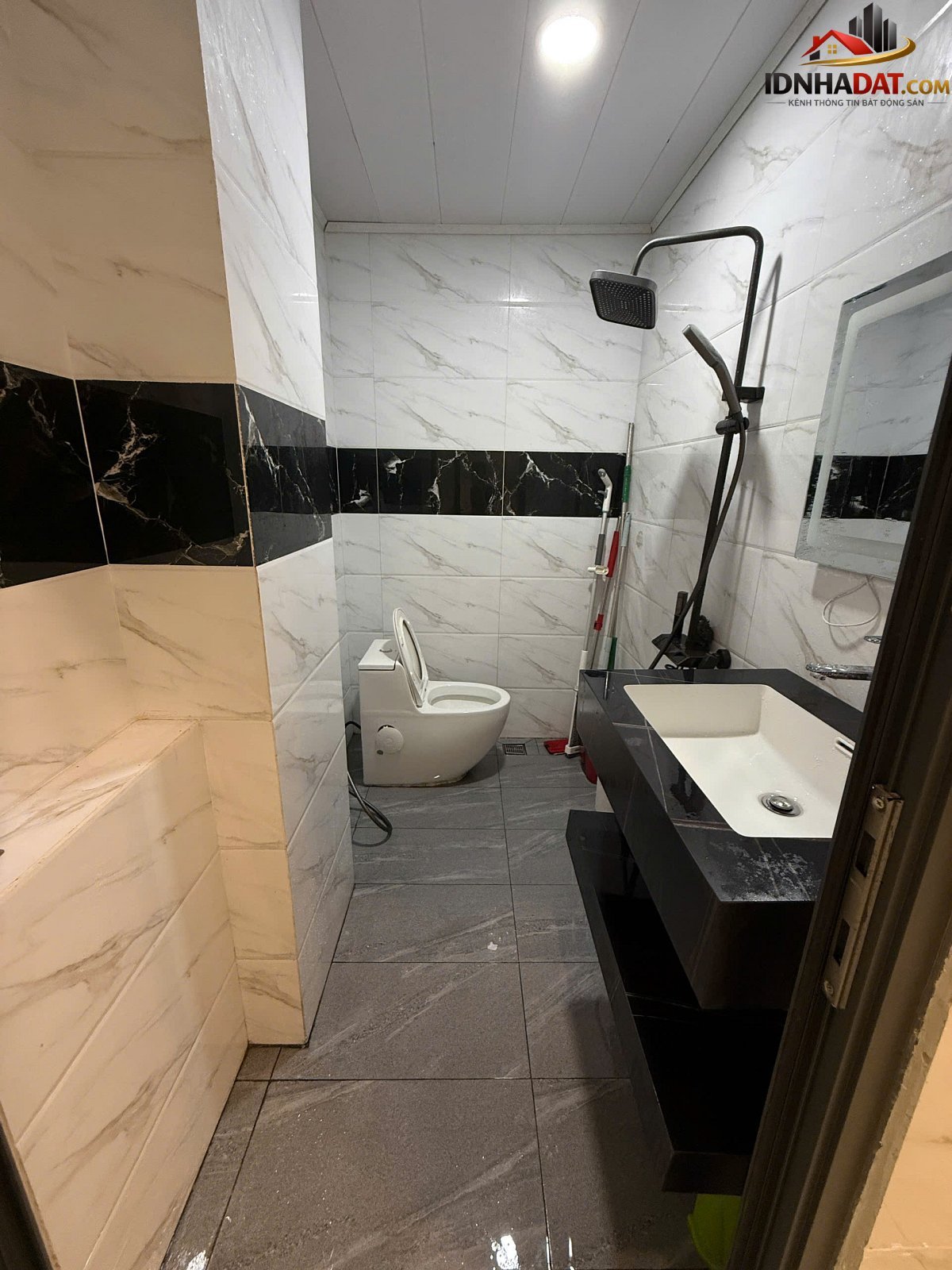 Chính chủ cho thuê nhà nguyên căn trung tâm Bình Thạnh – đường xô viết nghệ tĩnh phường 24 – Quận Bình Thạnh – Thành phố Hồ Chí Minh diện tích 65m2 giá 32000000
