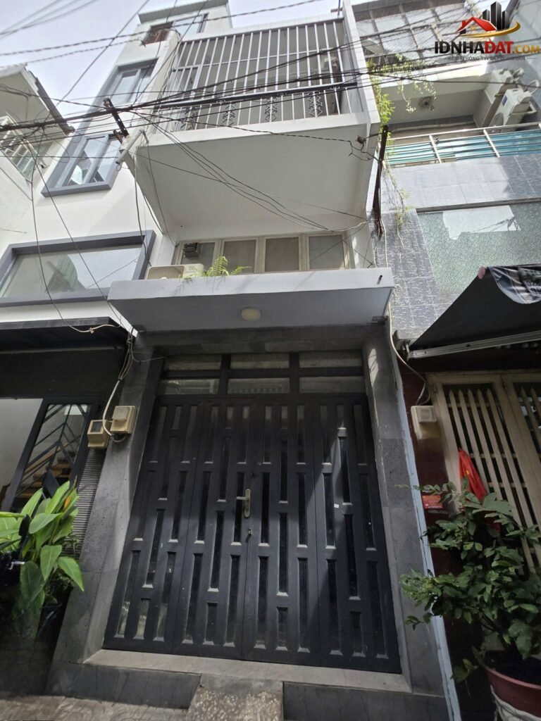 [Review Nhà Đất Sổ Đỏ] Nhà phố 22m2 hẻm xe hơi Lạc Long Quân, Quận 11 – Pháp lý sổ hồng riêng, giá 4.15 tỷ