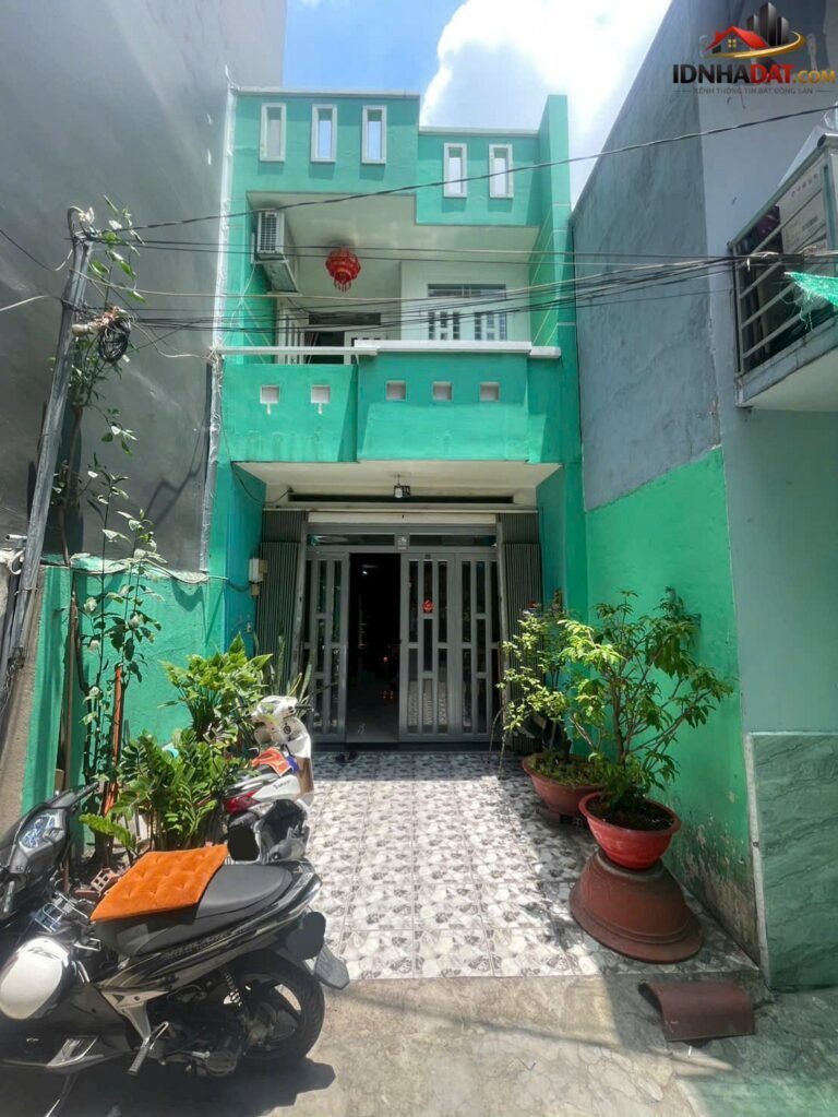 [Đánh Giá Bất Động Sản Sổ Đỏ] Nhà mặt phố 83m2 gần chợ Tân Hương, Tân Phú – Pháp lý rõ ràng với sổ đỏ