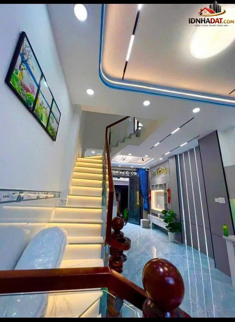 [Đánh Giá Bất Động Sản Sổ Đỏ] Nhà phố thổ cư có sổ đỏ tại Đường Hưng Phú, Quận 8, TP.HCM – Vị trí thuận lợi, pháp lý rõ ràng