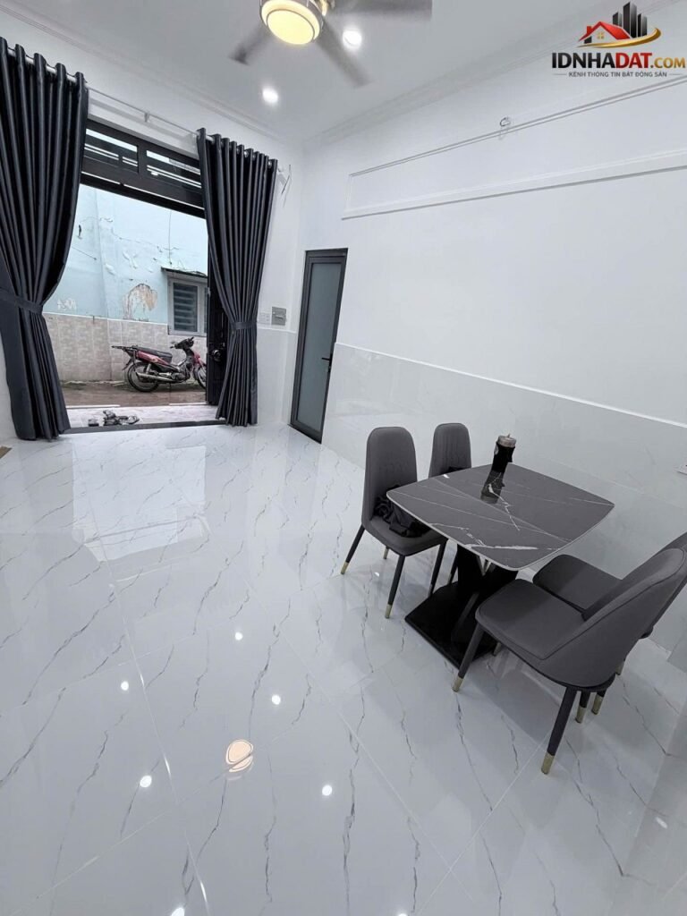 [Đánh Giá Bất Động Sản Sổ Đỏ] Nhà phố tại Gò Vấp, vị trí vàng gần Vincom Quang Trung, pháp lý rõ ràng với sổ đỏ