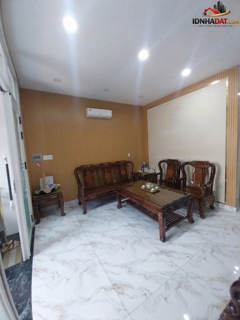 [Review Nhà Đất Sổ Đỏ] Nhà mặt tiền kinh doanh 78m2 tại Tân Bình, sổ đỏ pháp lý rõ ràng, 9.5 tỷ