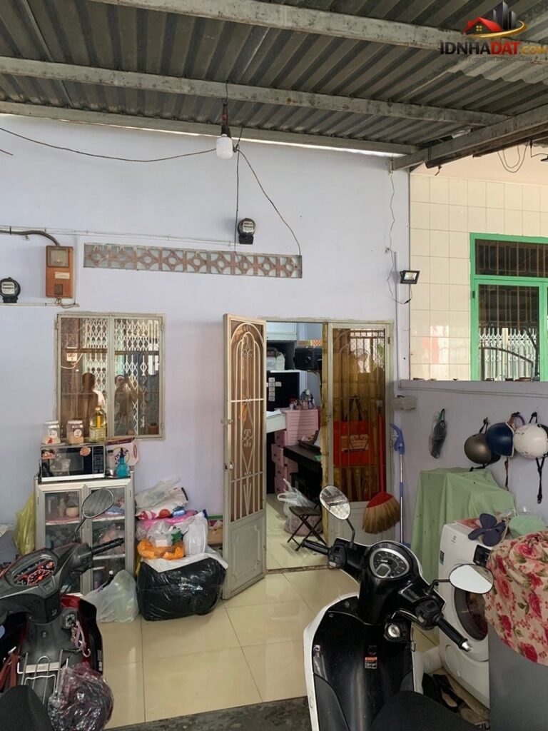 [Review Nhà Đất Sổ Đỏ] Đất thổ cư có sổ đỏ tại Tân Bình, tiềm năng xây dựng 5 tầng sát sân golf