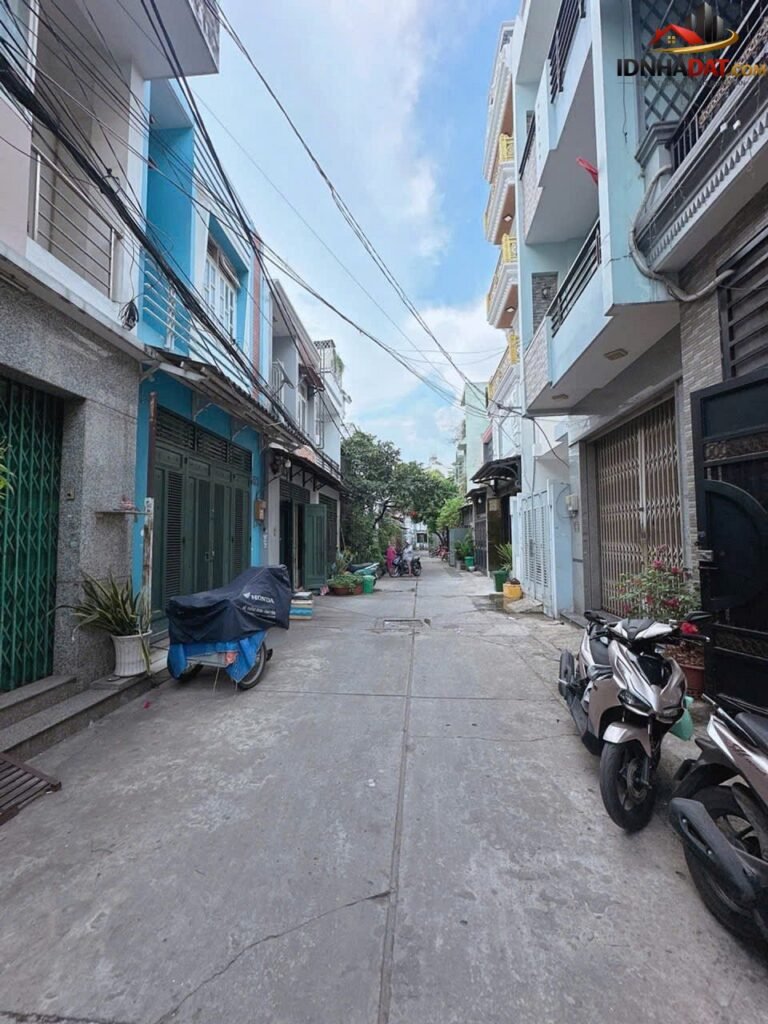 [Đánh Giá Bất Động Sản Sổ Đỏ] Nhà phố 40m² tại Đường 1, Phường Hòa Thạnh, Quận Tân Phú – Tiềm năng khai thác tốt với pháp lý rõ ràng