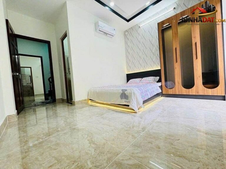 [Đánh Giá Bất Động Sản Sổ Đỏ] Nhà phố 3 tầng 53m2 hẻm 6m Thạnh Xuân, Quận 12 – Pháp lý sổ đỏ rõ ràng