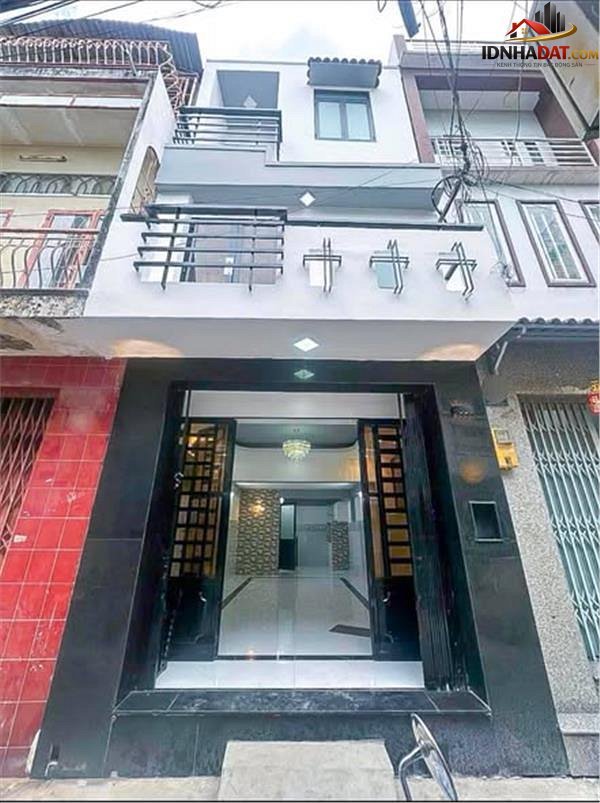 [Review Nhà Đất Sổ Đỏ] Nhà Mặt Tiền Đường Thái Phiên, Quận 11 – Vị Trí Đắc Địa, Pháp Lý Rõ Ràng