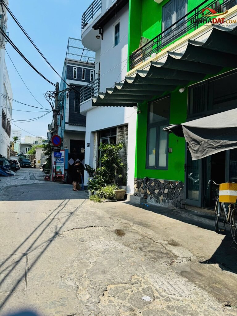 [Review Nhà Đất Sổ Đỏ] Nhà 4 Tầng Mới Tại Đường Hàm Nghi, Đà Nẵng – Pháp Lý Sổ Đỏ Rõ Ràng, Vị Trí Trung Tâm