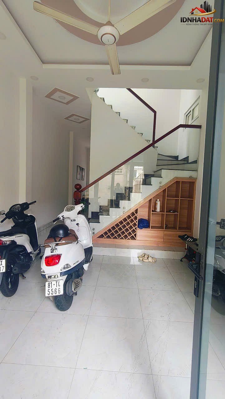 [Đánh Giá Bất Động Sản Sổ Đỏ] Nhà 3 Tầng Đường Hồ Văn Tư, Trường Thọ, Thủ Đức – Pháp Lý Rõ Ràng, Giá Trị Đầu Tư Cao