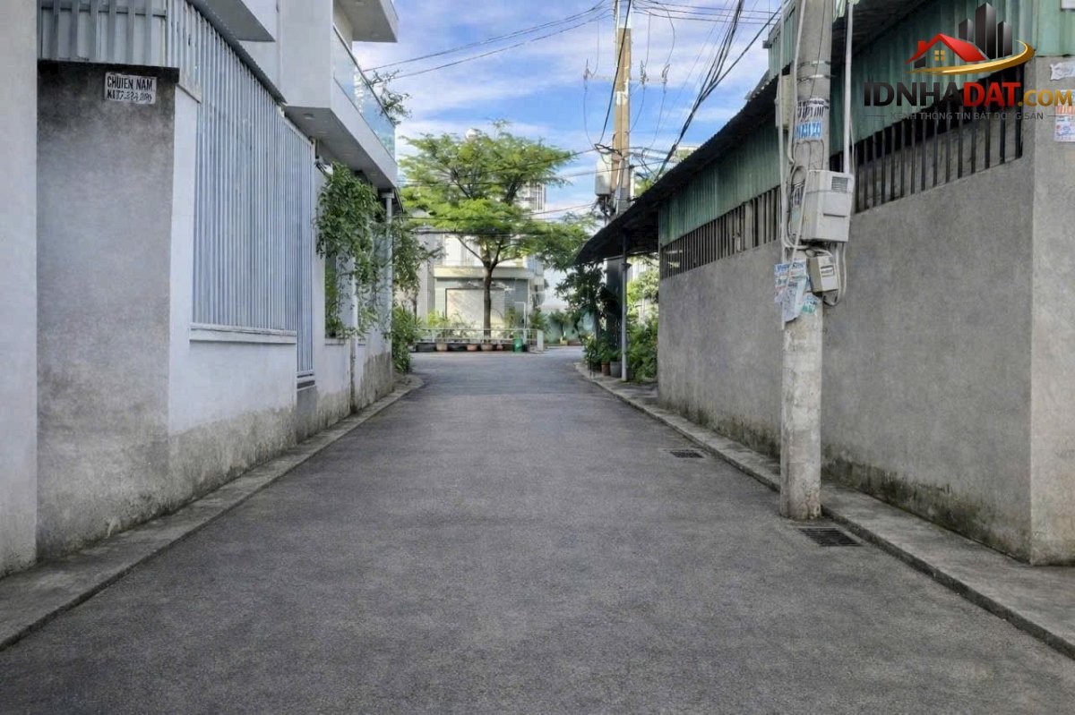 Nhà phố ngang 5m đang hoàn thiện tại Thạnh Xuân 25, Q12 – Bán nhà đất Đường Thạnh Xuân 25 – Phường cũ Thạnh Xuân Quận 12 – Phường mới Thạnh Xuân – Thành phố Hồ Chí Minh 125m2 7.5 tỷ
