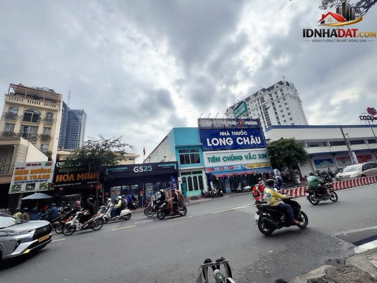 [Đánh Giá Bất Động Sản Sổ Đỏ] Nhà Mặt Tiền Kinh Doanh Đường Cống Quỳnh, Quận 1, HCM – Diện Tích 271m2, Sổ Đỏ Rõ Ràng