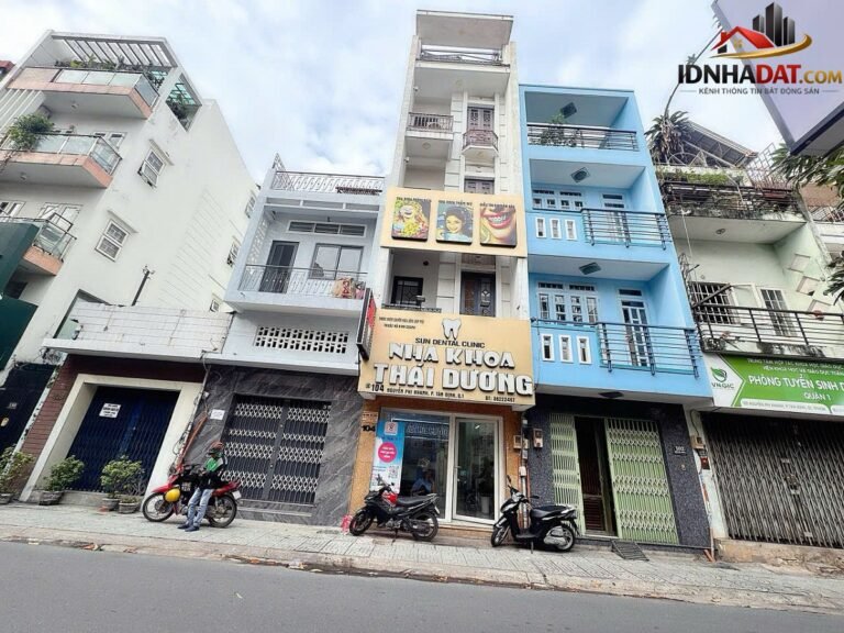 [Đánh Giá Bất Động Sản Sổ Đỏ] Nhà phố thổ cư có sổ đỏ tại Đường Nguyễn Phi Khanh, Quận 1, TP.HCM – Vị trí đắc địa, tiềm năng tăng giá cao