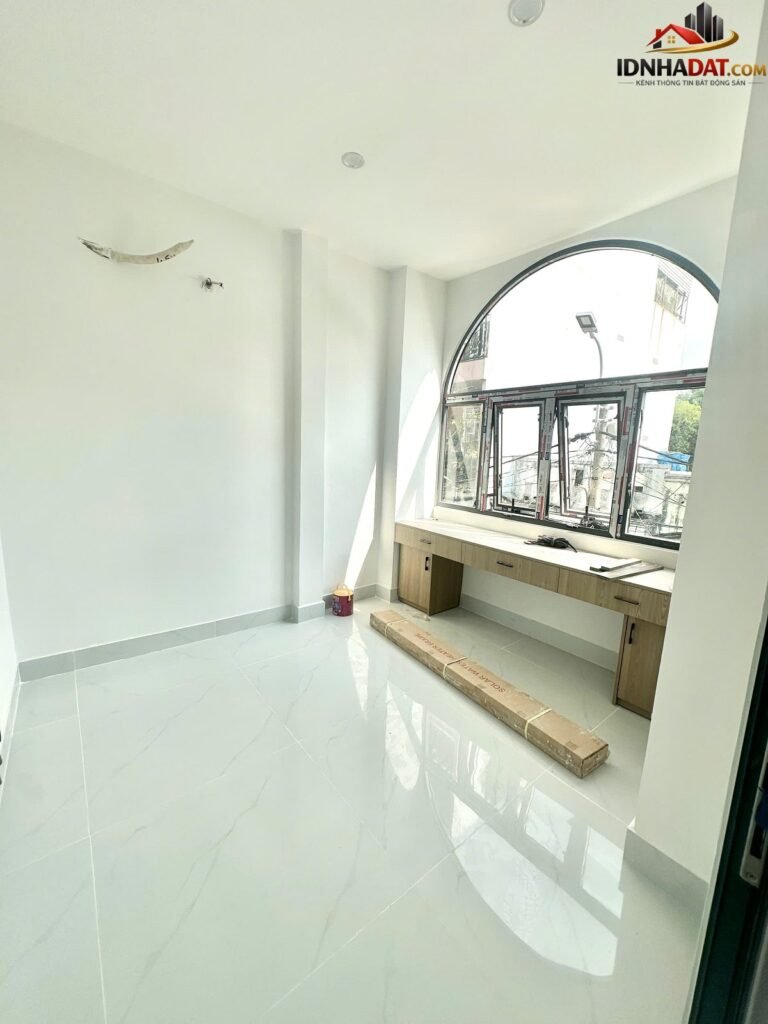 [Review Nhà Đất Sổ Đỏ] Nhà 2 Tầng Hẻm Xe Hơi Tại Bình Trị Đông A, TP.HCM – Pháp Lý Sổ Đỏ Rõ Ràng