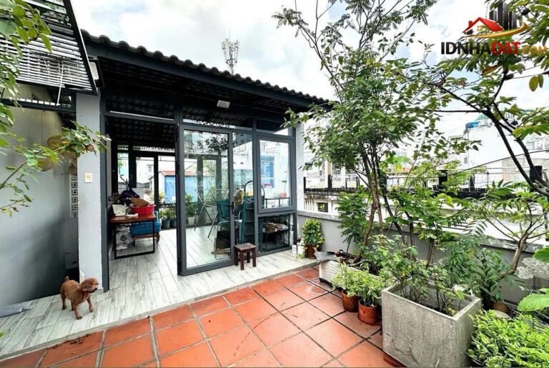 [Đánh Giá Bất Động Sản Sổ Đỏ] Nhà phố 72m2 Đường Bến Vân Đồn, Quận 4 – Pháp lý sổ đỏ, vị trí thuận lợi