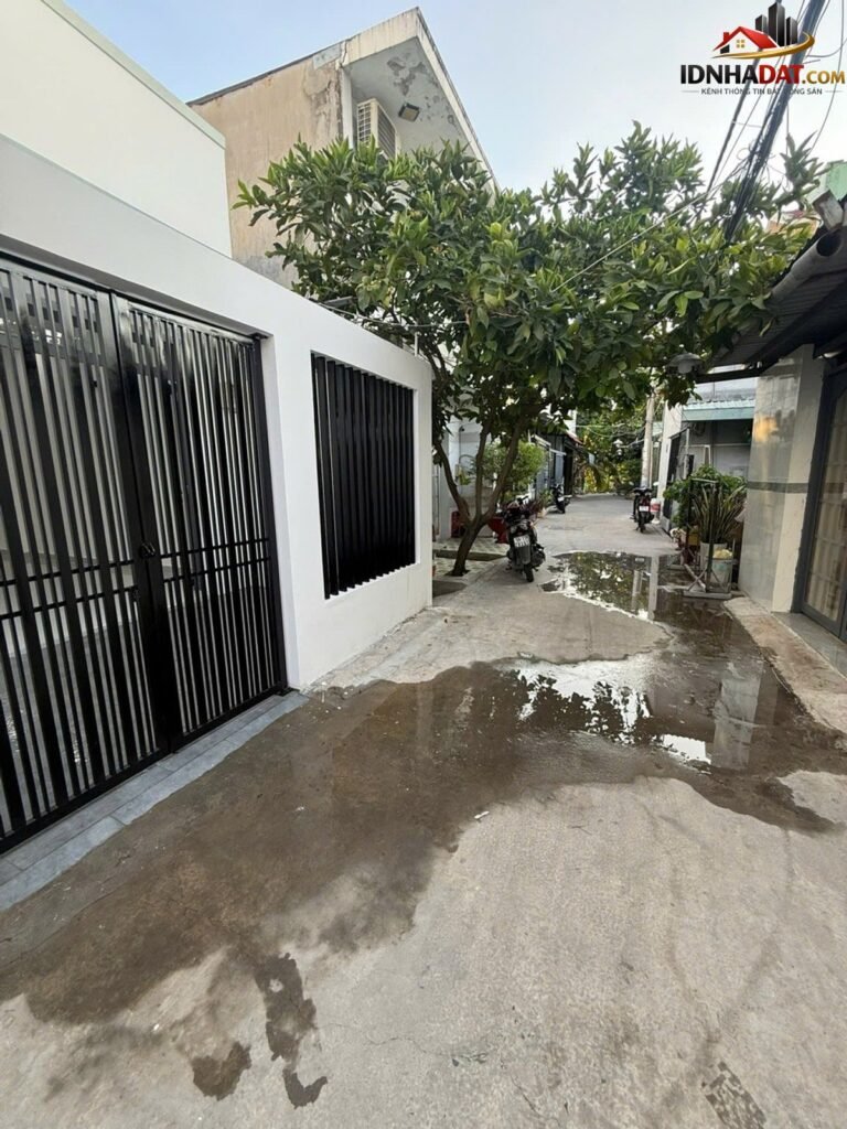 [Review Nhà Đất Sổ Đỏ] Nhà Mặt Phố 4x15m Tại Nhà Bè, Sổ Đỏ Rõ Ràng, Giá 4.4 Tỷ