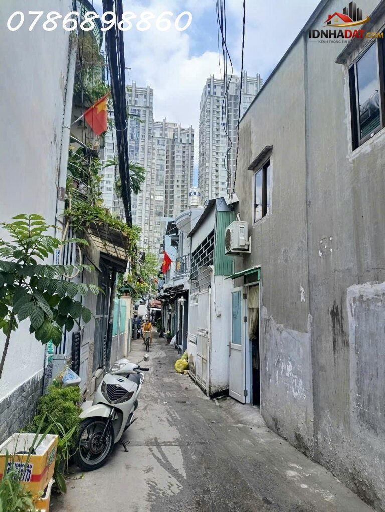 [Review Nhà Đất Sổ Đỏ] Nhà Hẻm 380 Đường Lê Văn Lương, Quận 7: Pháp Lý Sổ Đỏ Rõ Ràng, Vị Trí Thuận Lợi