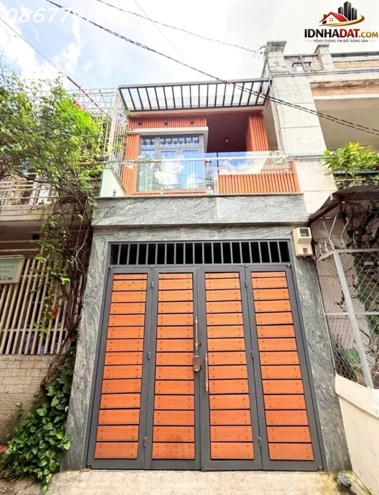 [Đánh Giá Bất Động Sản Sổ Đỏ] Nhà phố thổ cư có sổ đỏ tại Đường Xuân Hồng, Quận 1 – Tiềm năng khai thác cao