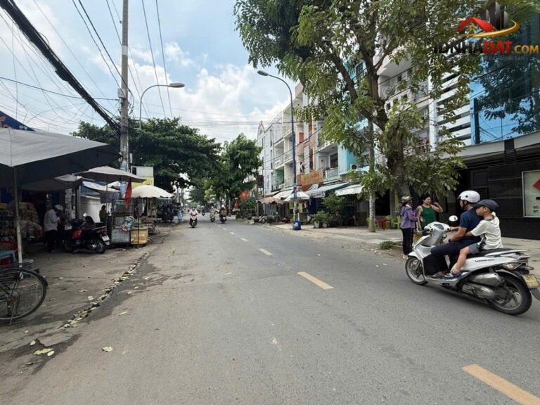 [Đánh Giá Bất Động Sản Sổ Đỏ] Nhà Mặt Tiền Kinh Doanh 5 Tầng Tại Đường Tân Thới Nhất 17, Quận 12, TP.HCM – Giá 13.6 Tỷ
