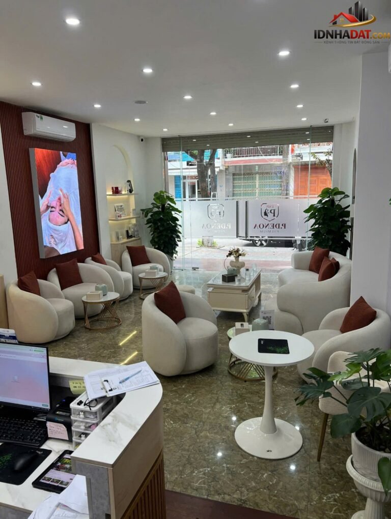 [Review Nhà Đất Sổ Đỏ] Thẩm mỹ viện 4 tầng tại Đà Nẵng – Vị trí đắc địa, pháp lý rõ ràng