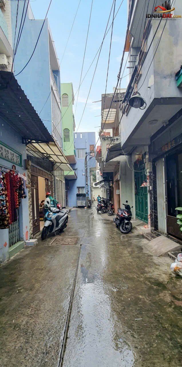 [Review Nhà Đất Sổ Đỏ] Nhà 2 Tầng Hẻm Xe Hơi Đường Lò Siêu, Quận 11 – Cơ Hội Đầu Tư Thực Tế