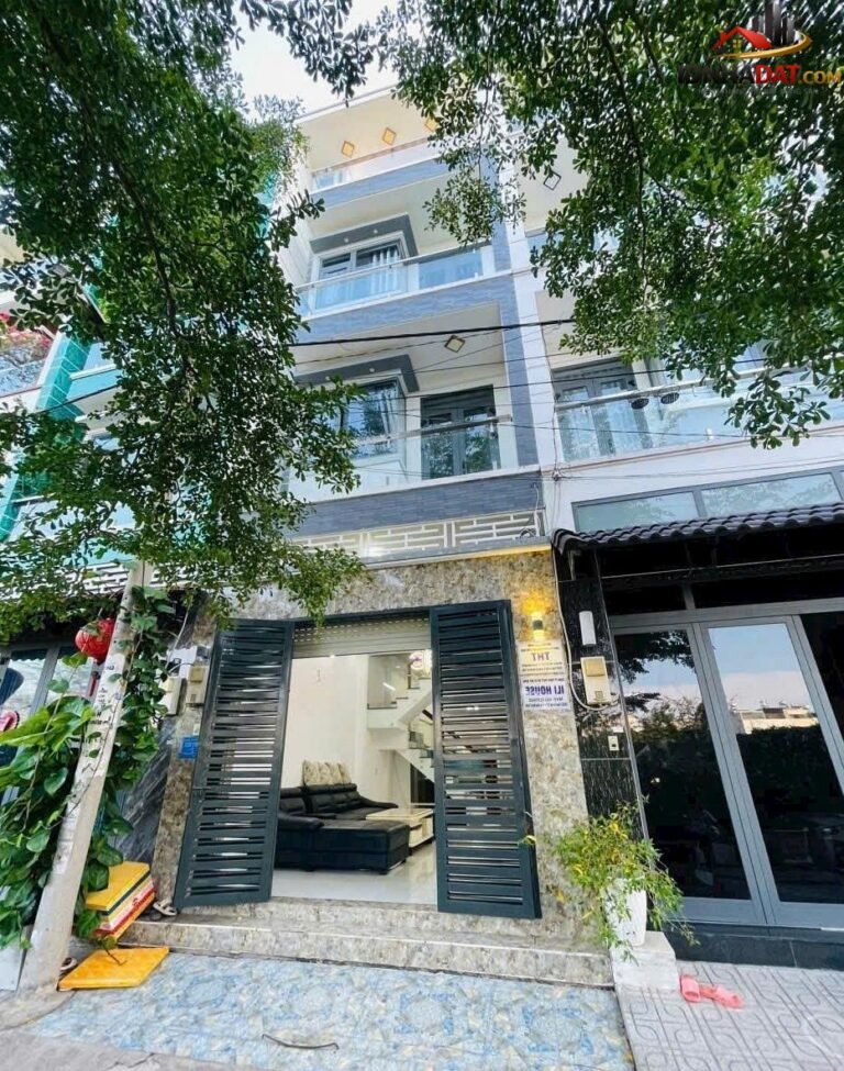 [Đánh Giá Bất Động Sản Sổ Đỏ] Nhà hẻm xe hơi tại Huyện Nhà Bè, TP Hồ Chí Minh với pháp lý sổ đỏ rõ ràng