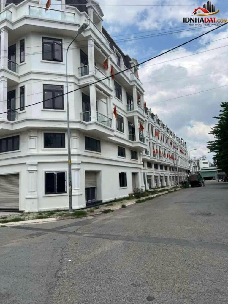 [Review Nhà Đất Sổ Đỏ] Nhà phố nở hậu tại Đông Hưng Thuận 2, Quận Tân Bình – Pháp lý sổ đỏ rõ ràng